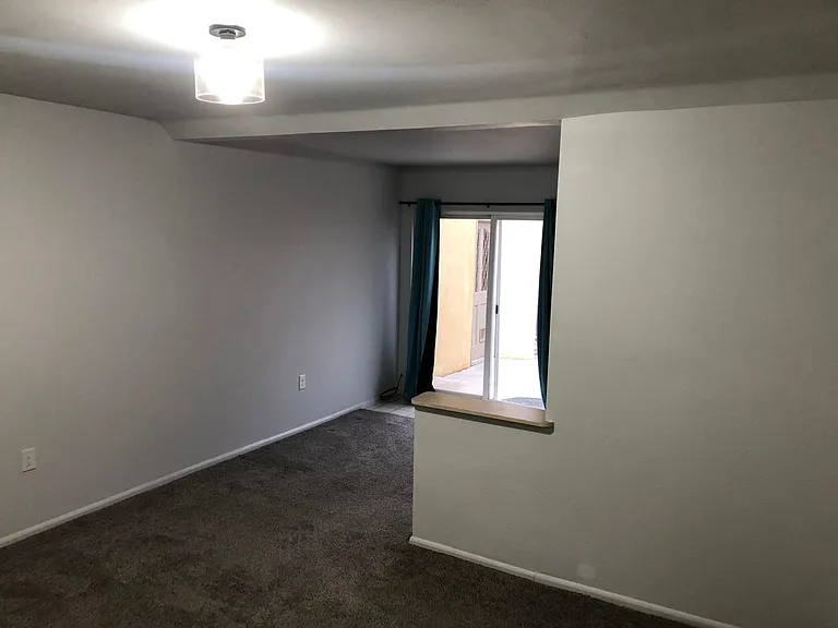 7425 Sky Court Cir NE — Photo 13