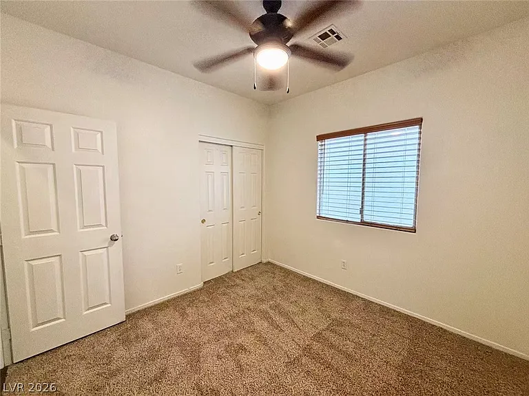 1626 W Hammer Ln — Photo 14