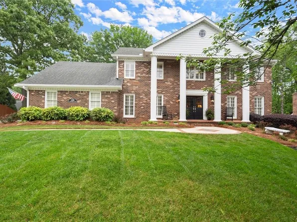 1328 Wyntercreek Rd, Atlanta, GA 30338