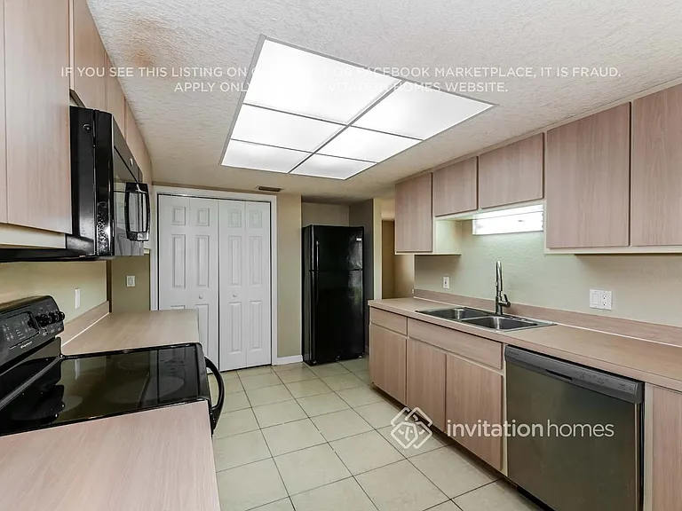 3708 Fontainebleau St — Photo 6