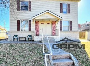 507 E 3rd Ave #2, Hutchinson, KS 67501