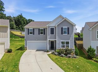 121 Carnaby St, Winder, GA 30680