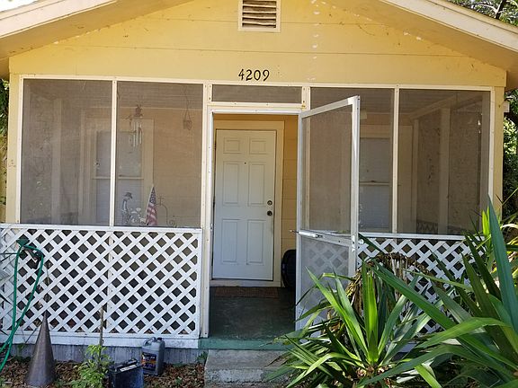 Screened front porch
