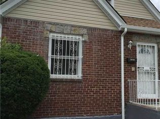 11668 Cross Island Pkwy, Cambria Heights, NY 11411