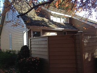 4th image of 121 NW Teakwood St