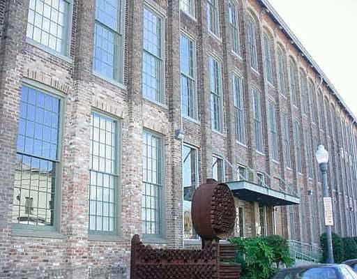 1st image of 920 Poeyfarre St APT 129