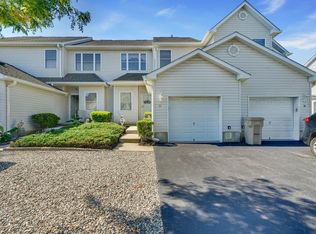 31 Blue Heron Ln #31, Bayville, NJ 08721