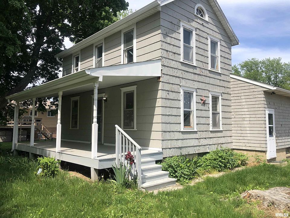 2nd image of 1121 Springfield Rd