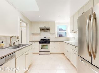 1709 17th Ave, San Francisco, CA 94122