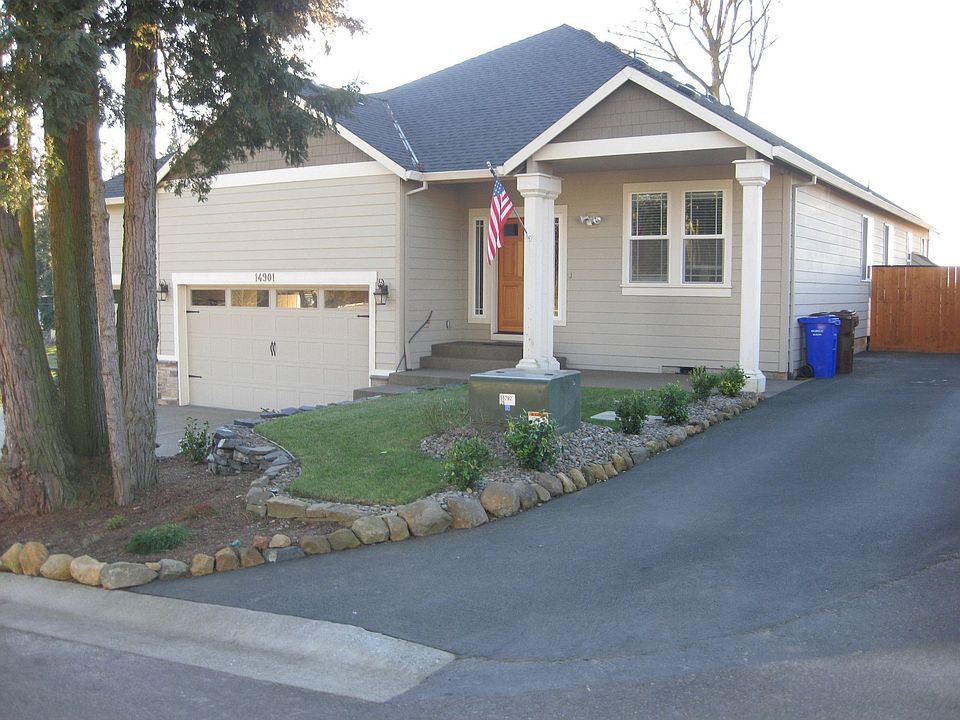 2nd image of 14901 Glen Oak Rd