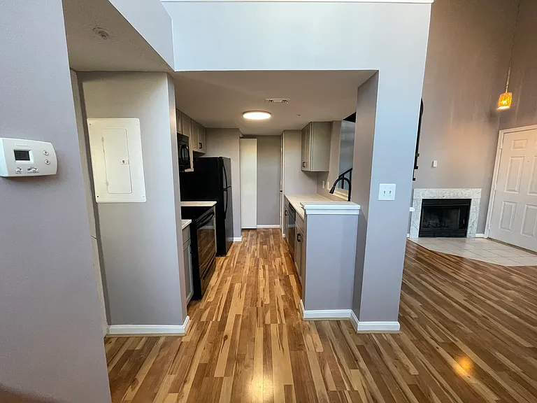 10421 Beacon Ridge Dr #303 — Photo 7