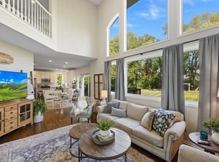 2174 Majestic Way, Chanhassen, MN 55317