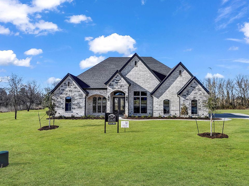 1st image of 213 Desperado Ct