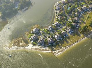 6 Lands End Ct, Hilton Head Island, SC 29928