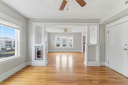 1st image of 112 Harrison St #2