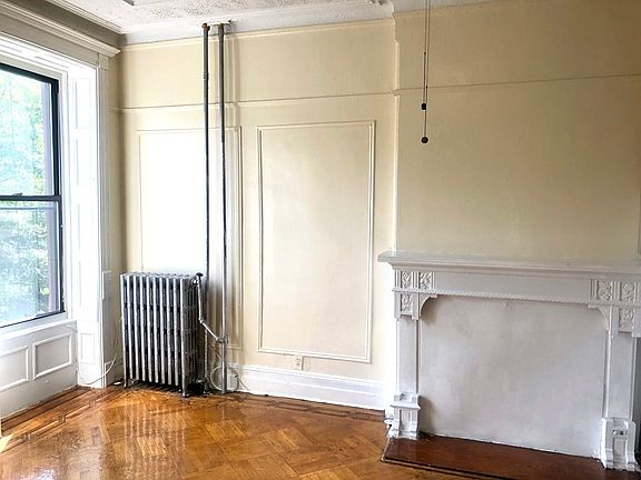 3rd image of 461 Greene Ave #2A