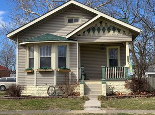 110 S East St, New Athens, IL 62264
