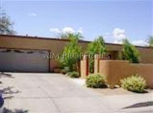 9526 Academy Hills Dr NE, Albuquerque, NM 87111