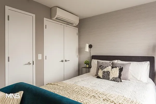 Rented by MNS Marketing | media 28