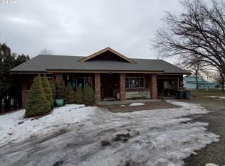 1506 Jasper St, Cove, OR 97824