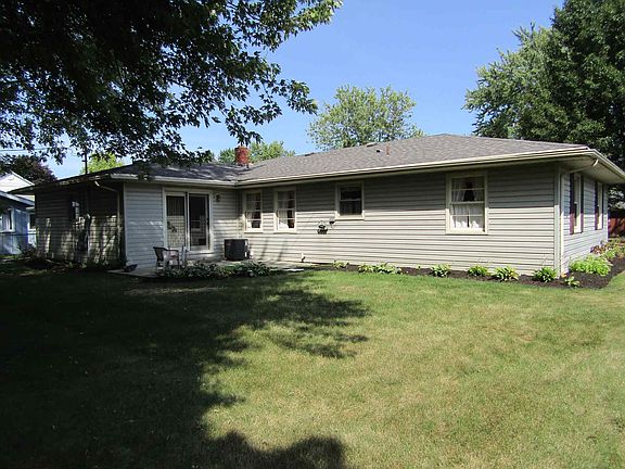 4th image of 130 Parkway Dr