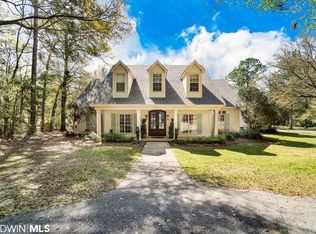 11220 Rosa Ct, Fairhope, AL 36532