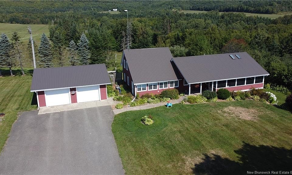 1st image of 621 Moose Mountain Rd
