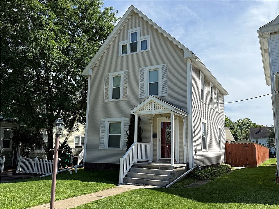 1st image of 536 Oak St