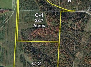 Chase Rd, Carrollton, OH 44615