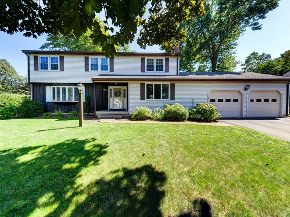 40 Ledgecrest Terrace, Manchester, CT 06040