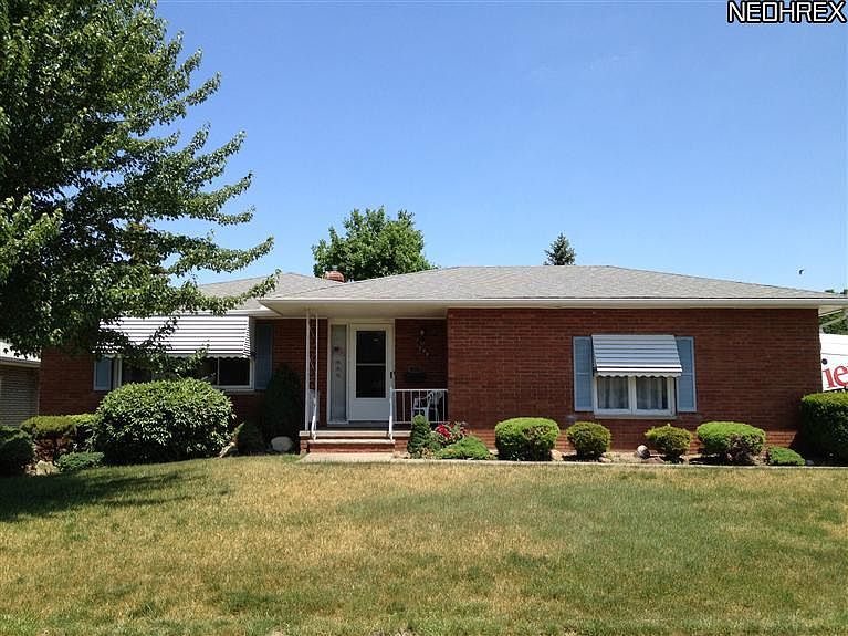 1st image of 1208 Staunton Dr