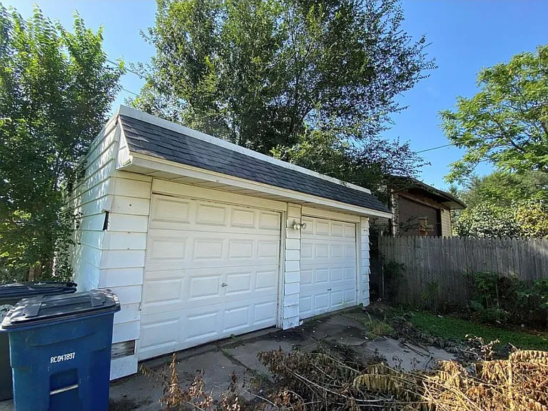 1843 Airport Hwy — Photo 15