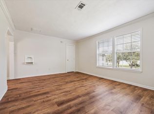 218 W 15th St APT G, Houston, TX 77008