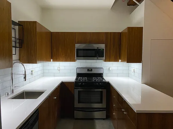 140 S Gramercy Pl APT 1, Los Angeles, CA 90004