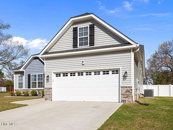 4th image of 5808 Sagebrush Drive