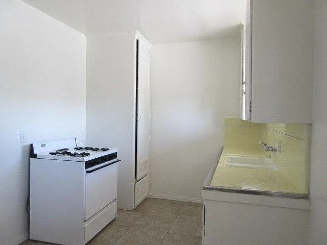 1410 N Kenmore Ave #6 — Photo 17
