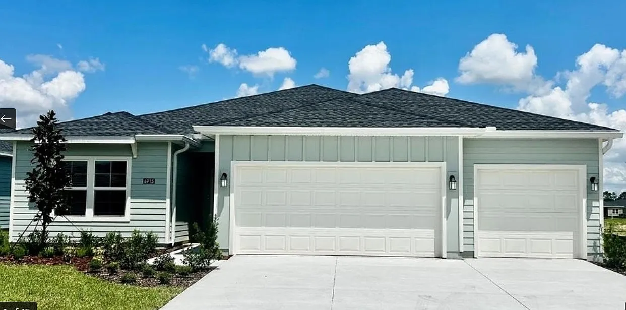 4 bed, 2226 sqft, $2,399 — Photo 1