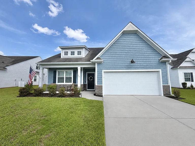 20 Henslow Fld — Photo 1