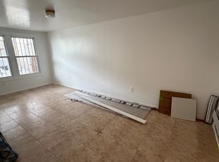 150-31 Hoover Ave, Jamaica, NY 11432