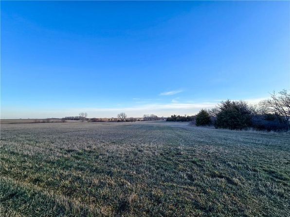Skiddy Rd, Junction City, KS 66441