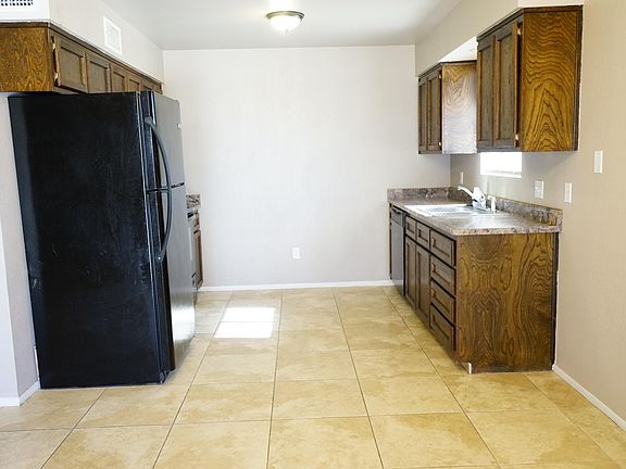 5th image of 2070 Polaris Dr