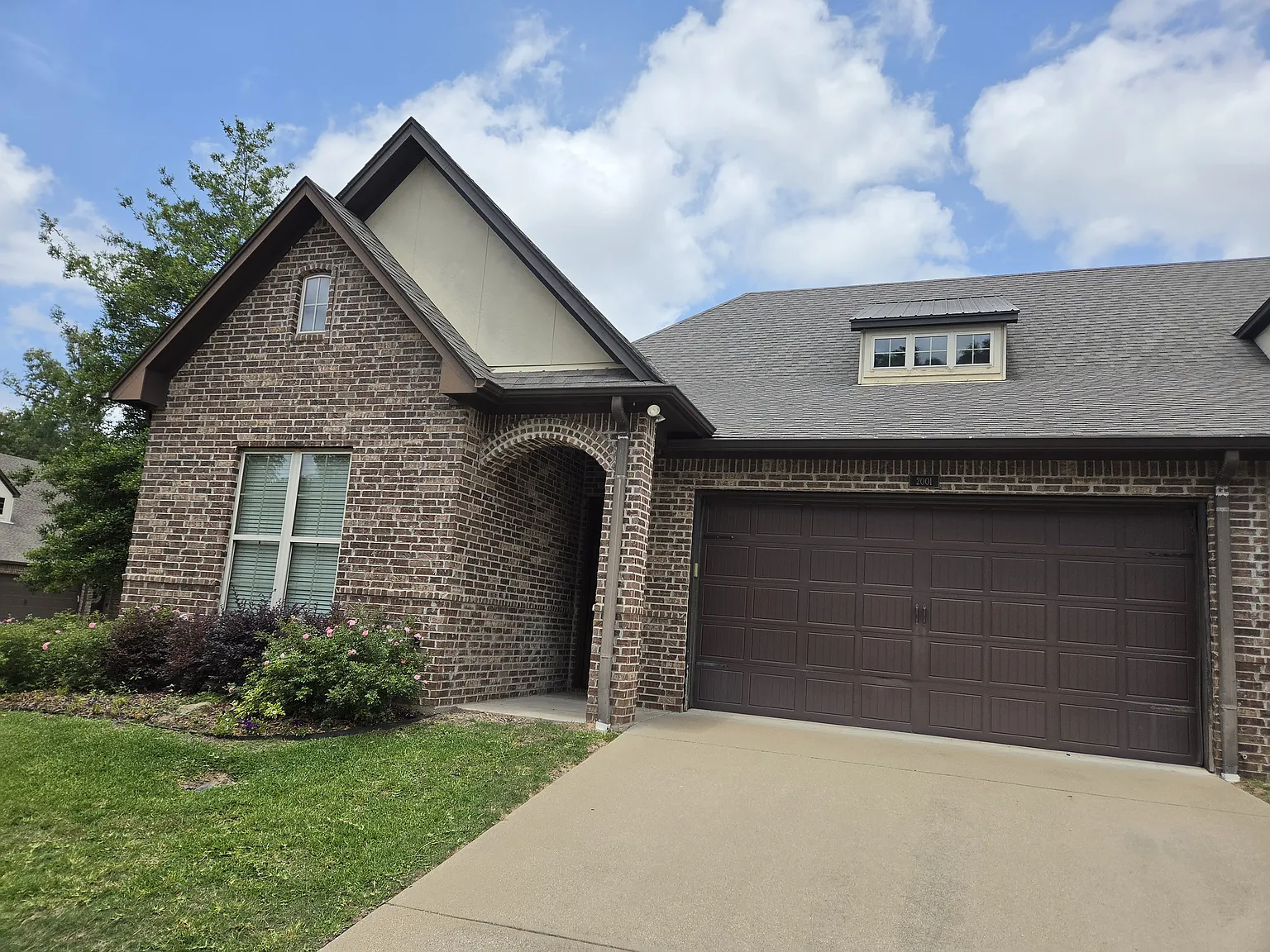 1857 Stonecrest Blvd — Photo 2