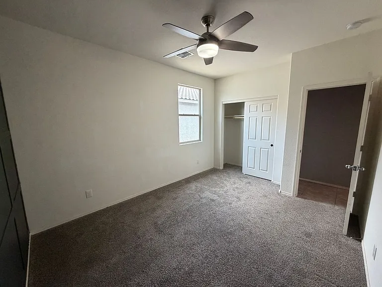 21887 N 181st Ave — Photo 5