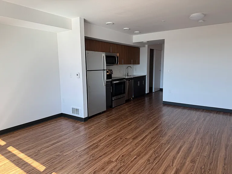 Mysa Apartments — Photo 41