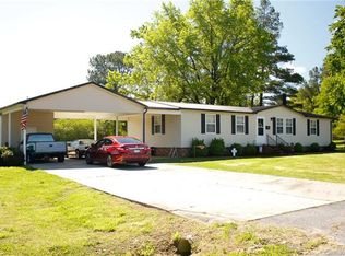 410 Sumter St, Clover, SC 29710