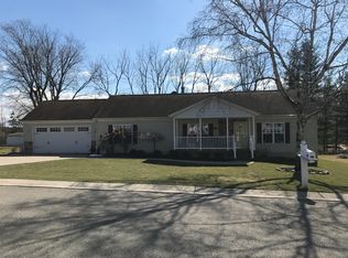419 Elmwood Ave, East China, MI