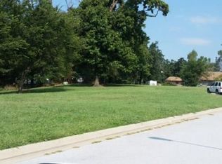 3608 N Robin Ct, Siloam Springs, AR 72761