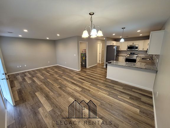 2nd image of 238 Longwood Ln #1