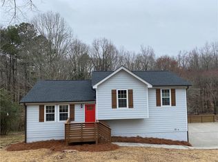 1617 Summit Rdg, Auburn, GA 30011