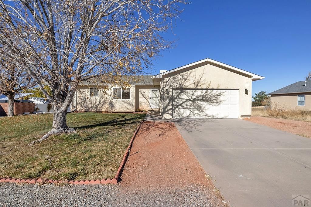 247 E Bond Dr, Pueblo West, CO 81007 Zillow